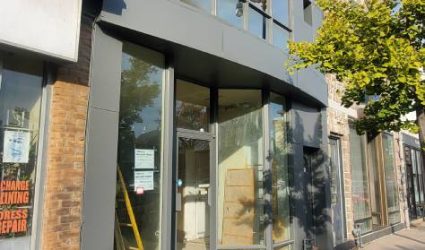 2_story_store